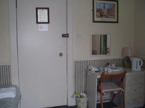 Ardmillan Hotel