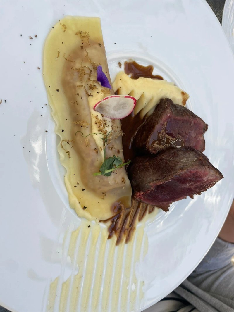 Le Tastevin