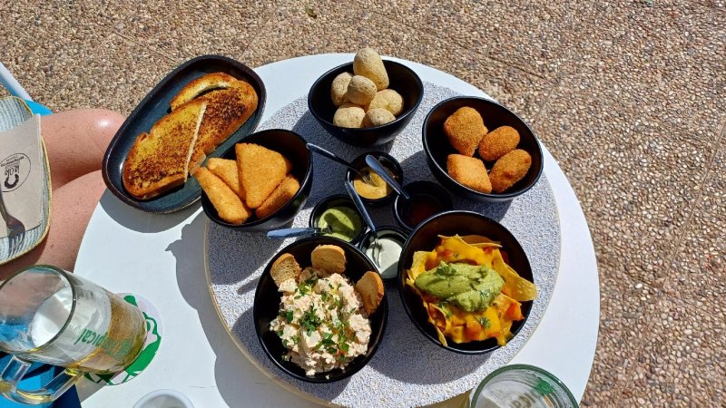 A-mar Restaurante Beach Club