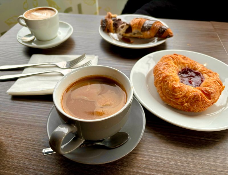 La Fina Coffee House
