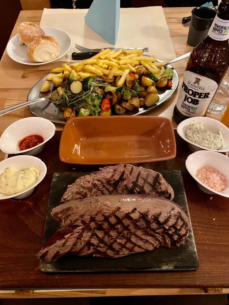 Chez John The Roadhouse