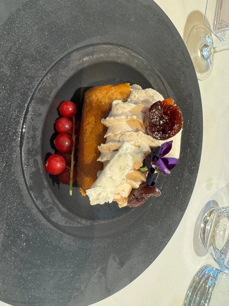 Manhattan Restaurant