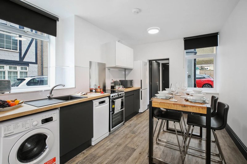 Tyme Suites On Humber