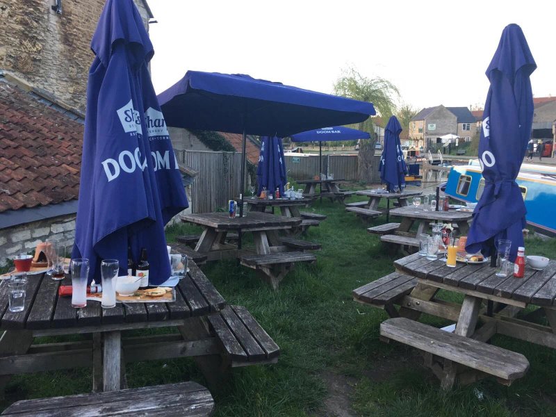 The Barge Inn Restaurant
