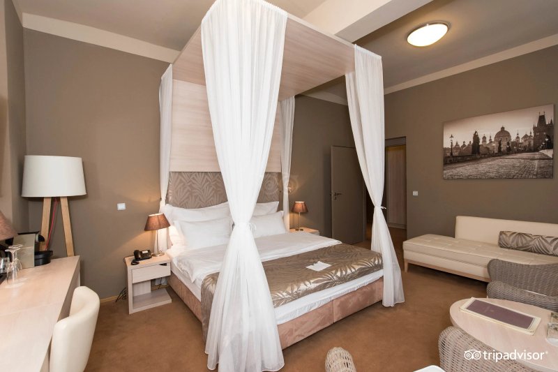 Pytloun Kampa Garden Hotel Prague