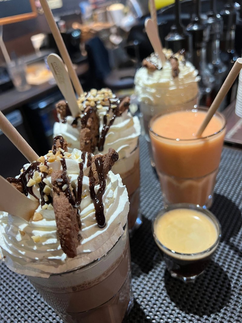 French Coffee Shop