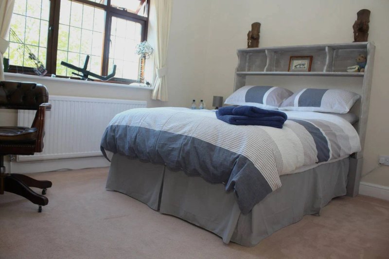 Spacious Homestay With Parking