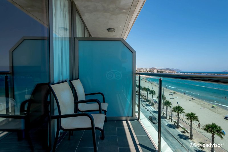 Allon Mediterrania Hotel