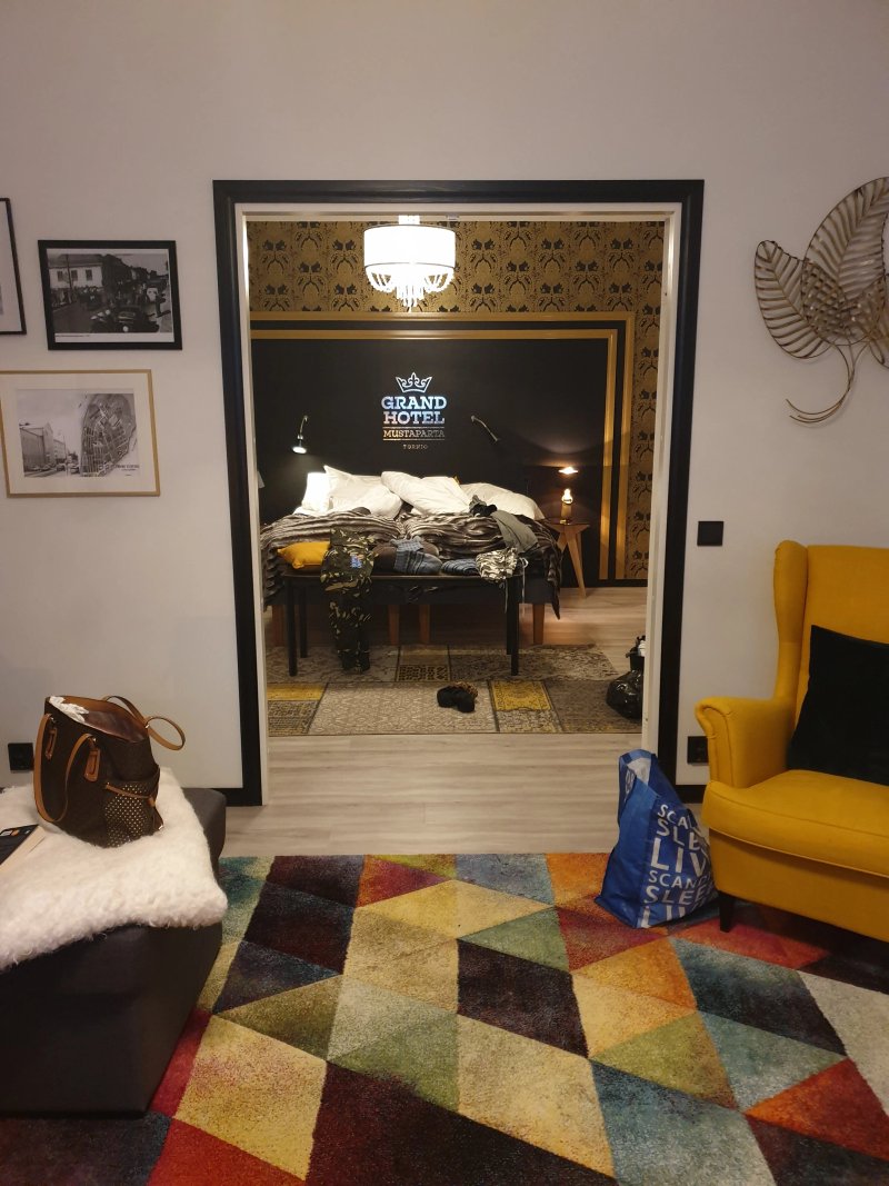 Hotel Mustaparta
