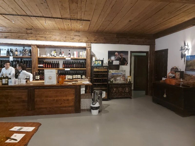Podere Riosto - Cantina e Agriturismo