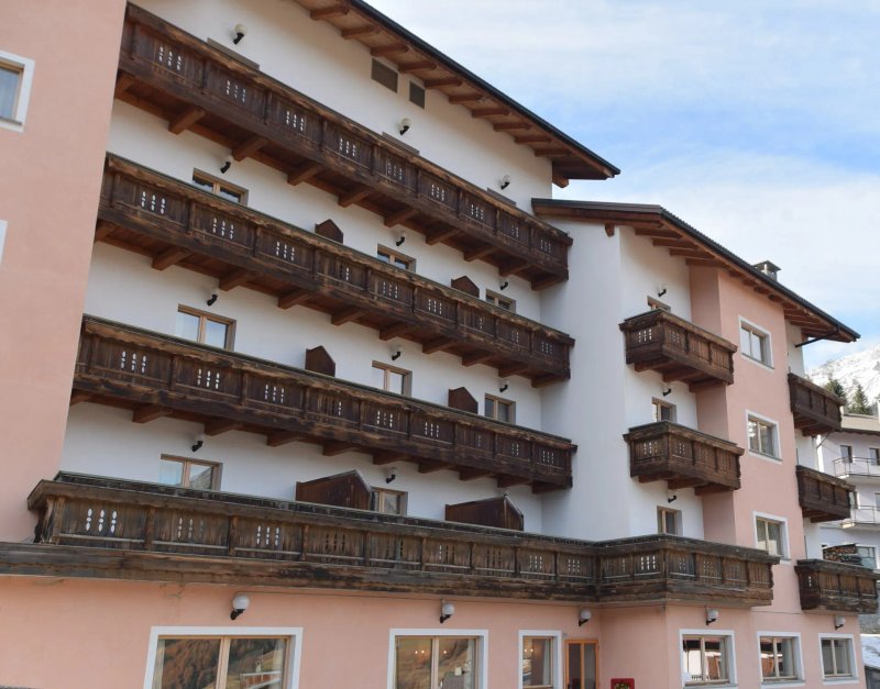Hotel San Carlo, Tra Bormio E Livigno
