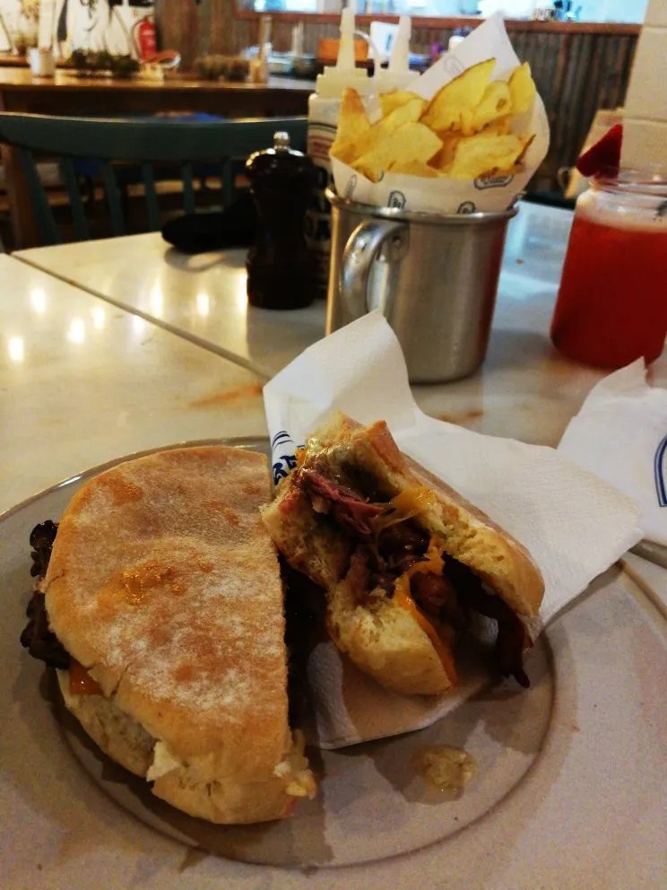 O Prego da Peixaria - Alges