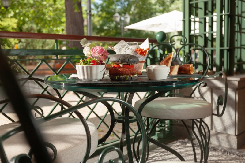 Grand Cafe