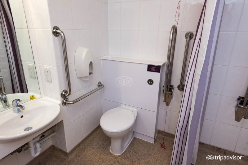 Premier Inn Liskeard hotel