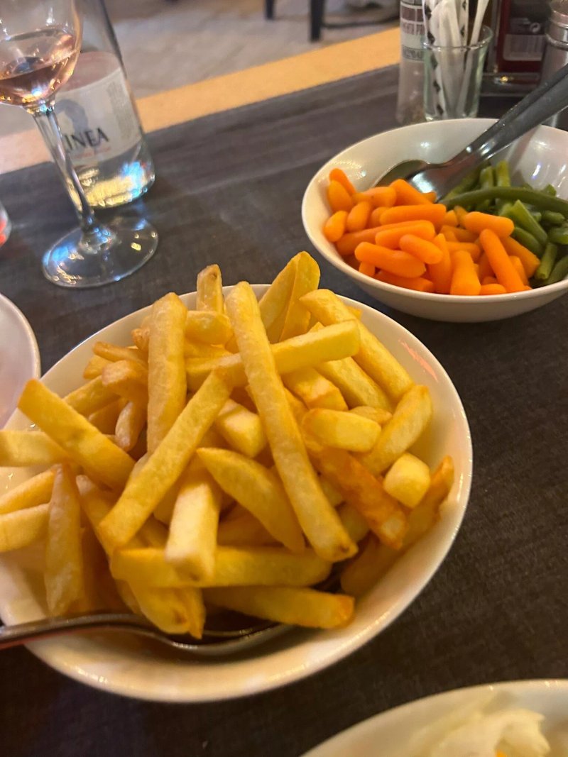 Restaurant Por Que No?