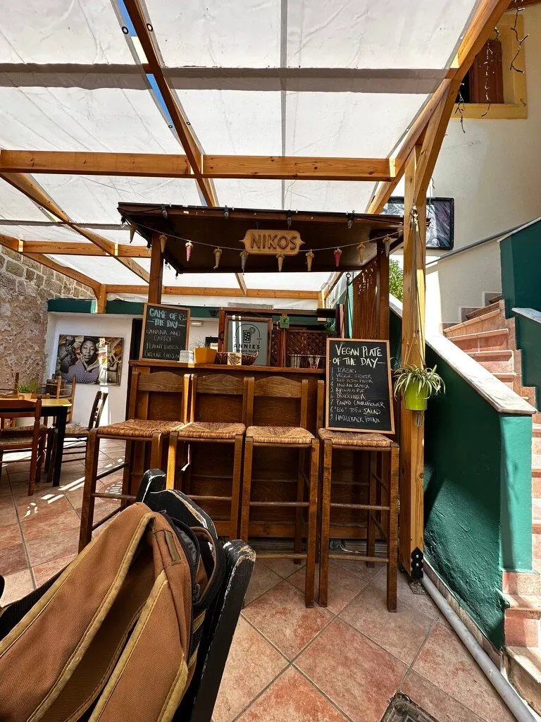 Annie's Vegan Food & Bar