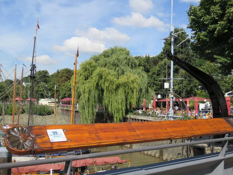 Elbterrassen Biergarten an der Elbe
