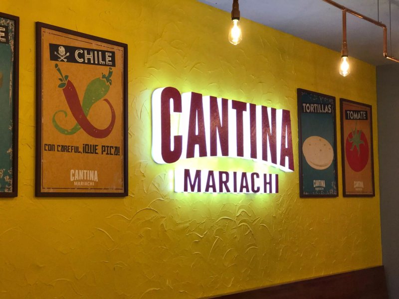 Cantina Mariachi