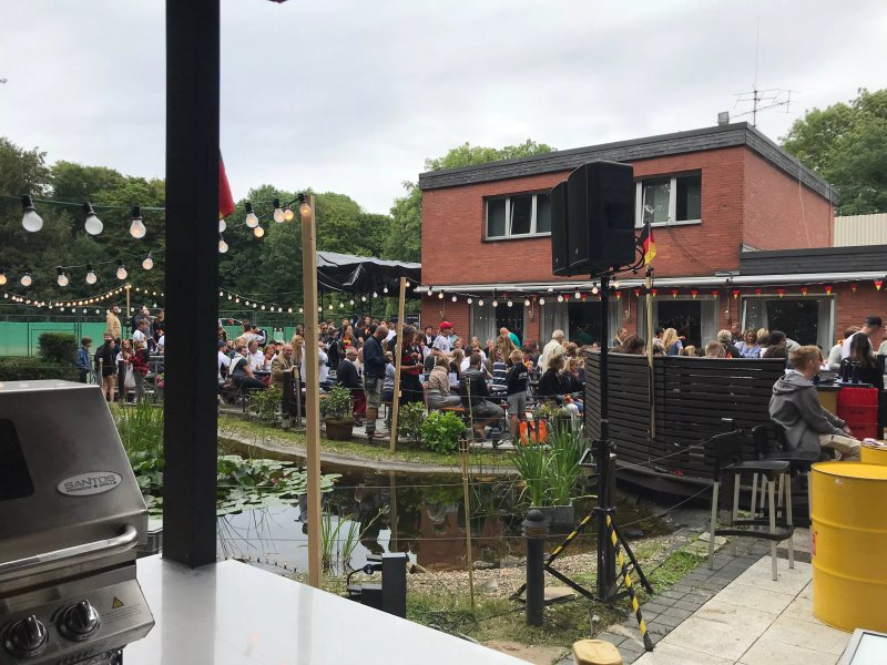 Smokehouse BBQ & Grill - Decksteiner Tennis Club