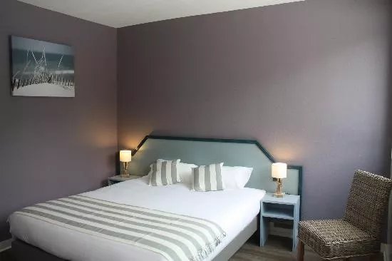 Logis Latitude Ouest Hôtel Rest. & Spa