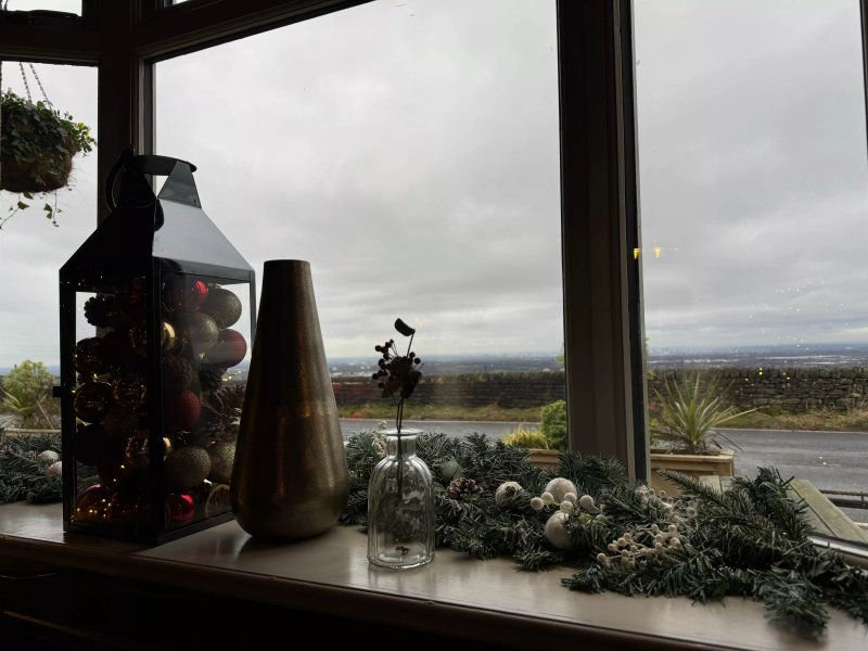 Hare & Hounds Inn