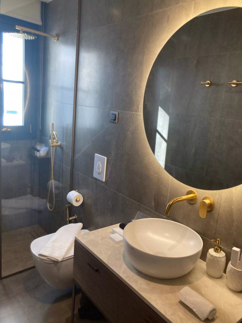 The Residence Aiolou Suites & Spa