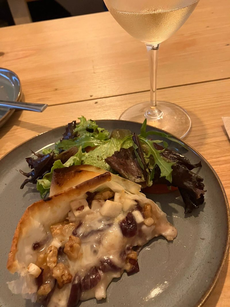 Noster Taberna & Wine Bar