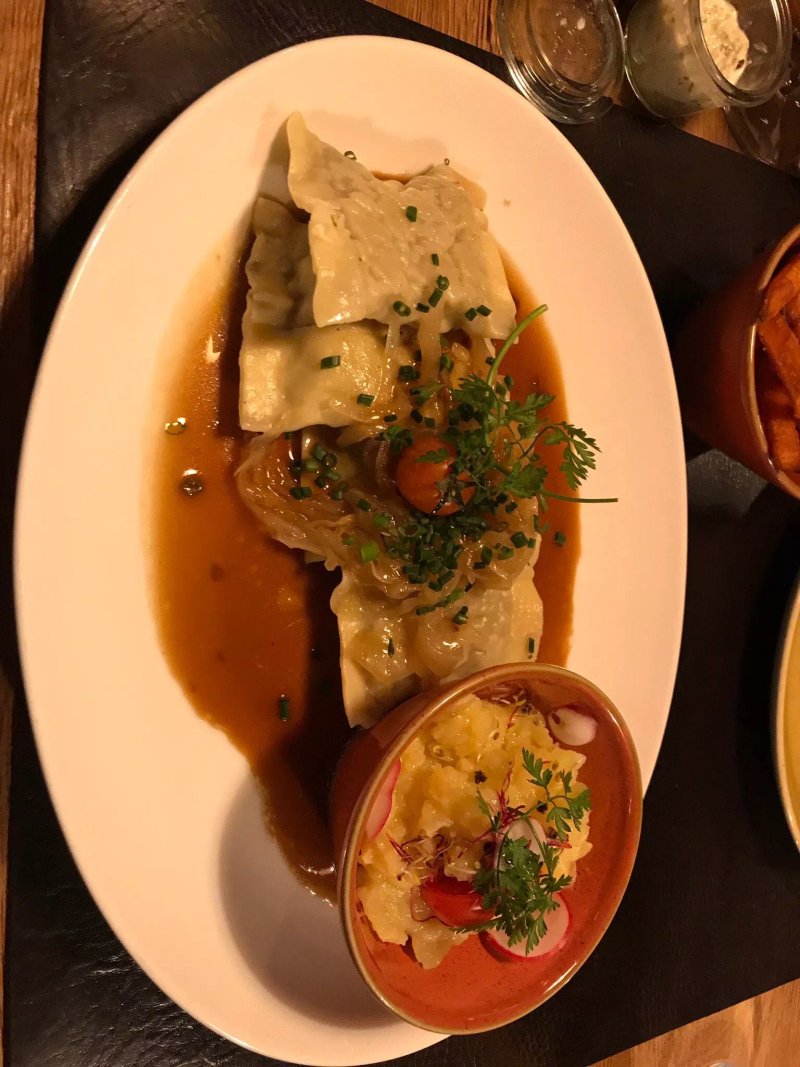 Achtender Restaurant und Hotel