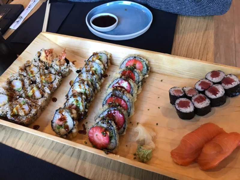 MIYAGI Sushi & Cocktail Bar