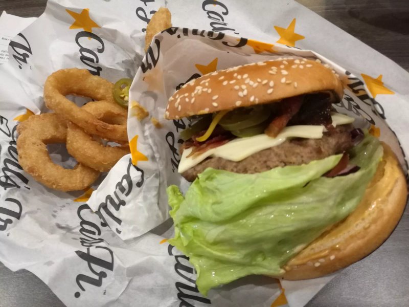 Carl's Jr