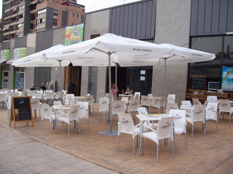 Paradise Bar
