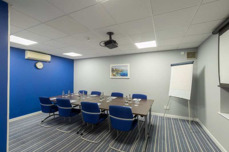 Holiday Inn Express Poole, an IHG hotel
