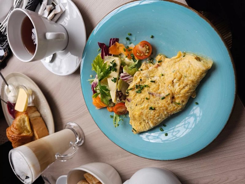 A la francaise Bistro Cafe Delikatesy