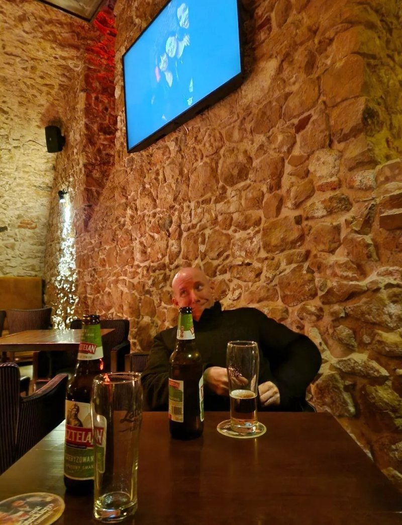 Single Scena Music Bar