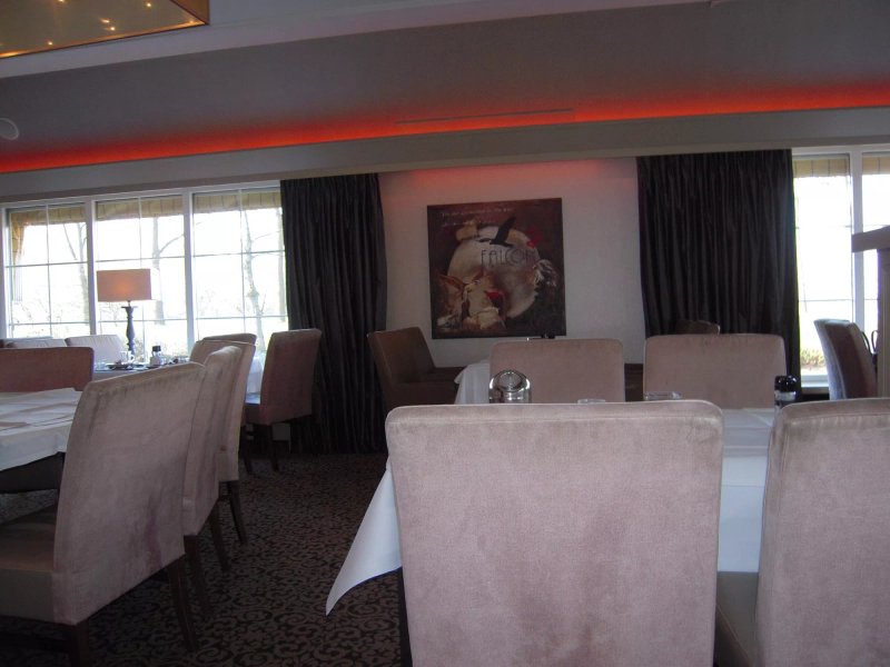 Falcon Restaurant