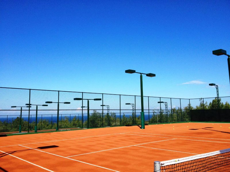 Korineum Golf & Beach Resort