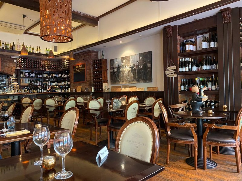 Olesya's Wine Bar