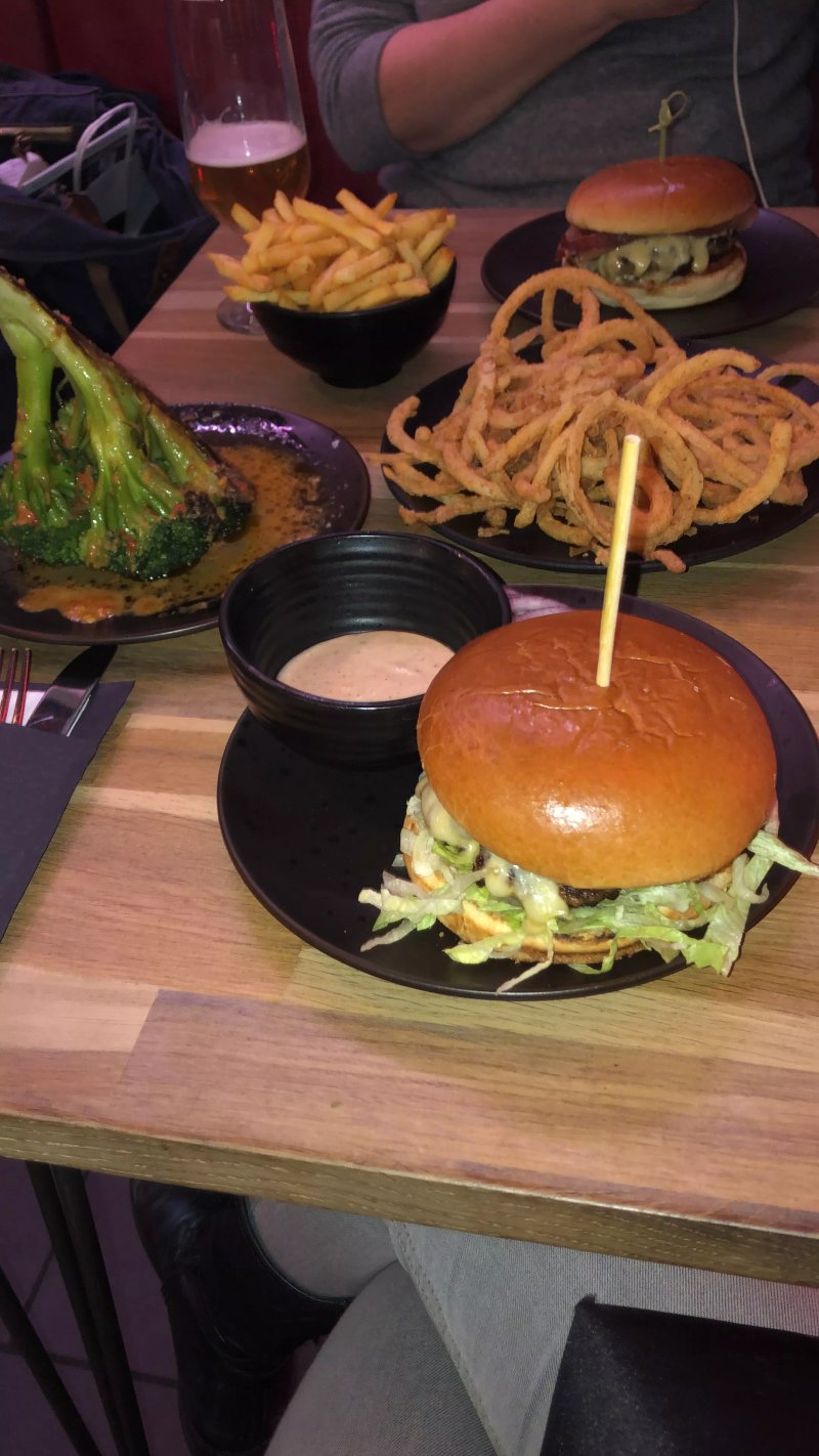 Cut and Grind Burgers