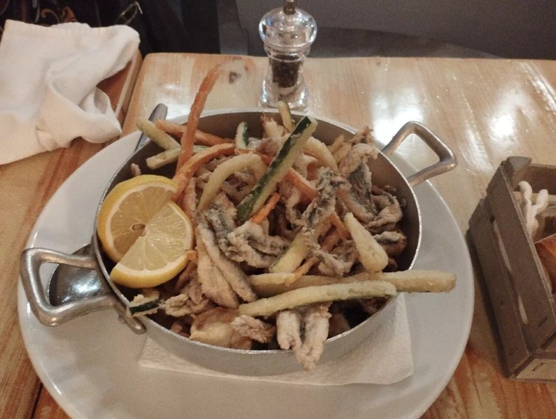 L' Angolino