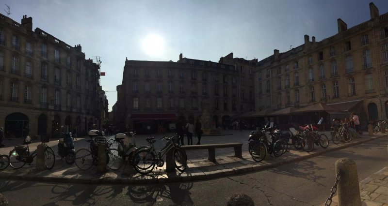 Le Parlement by ALEX