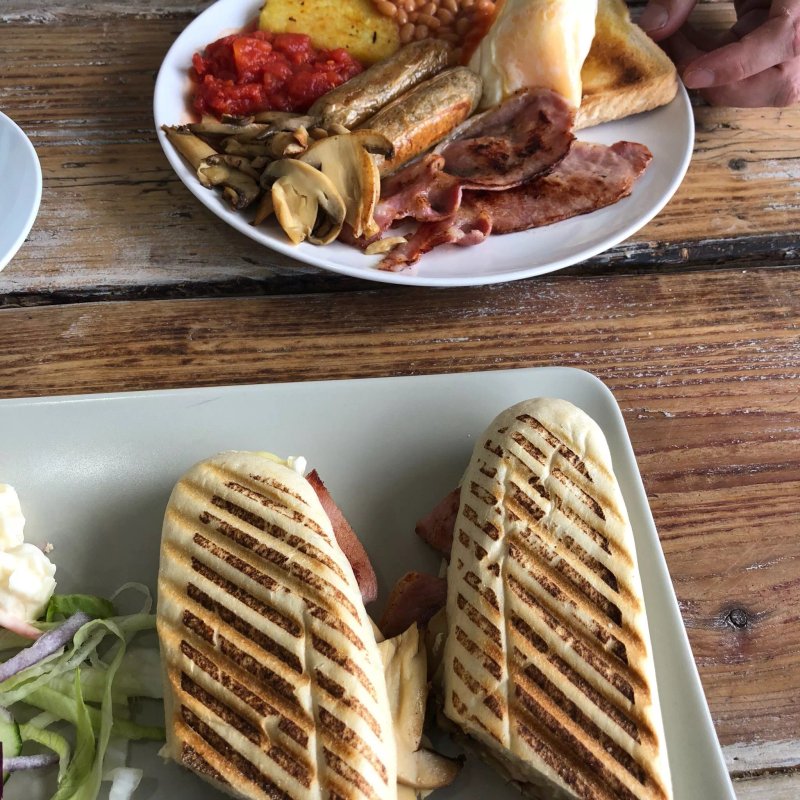 Gillys Sandwich Bar