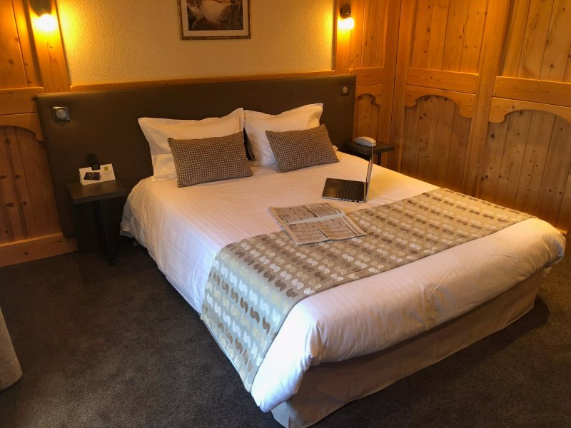 Aux Truites Bleues Hotel