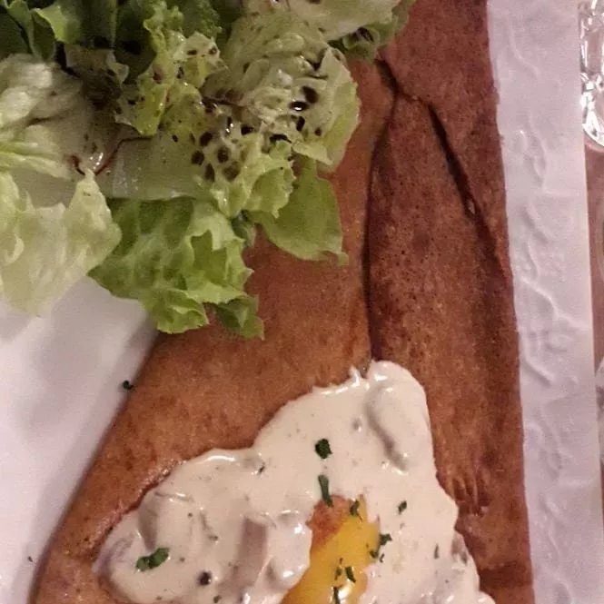 Suzette Fait des Crepes