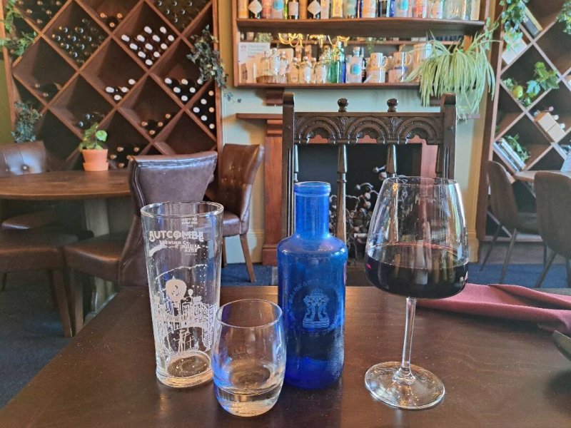 Mary's Wine Bar & Tapas Restaurant