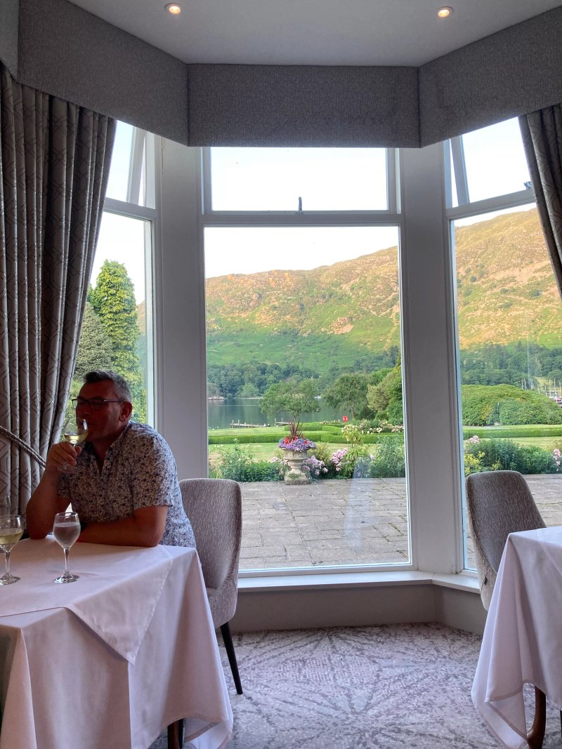 Lake View Restaurant At Inn On The Lake