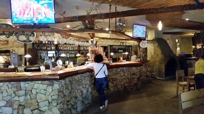 LOLEK grill & bar