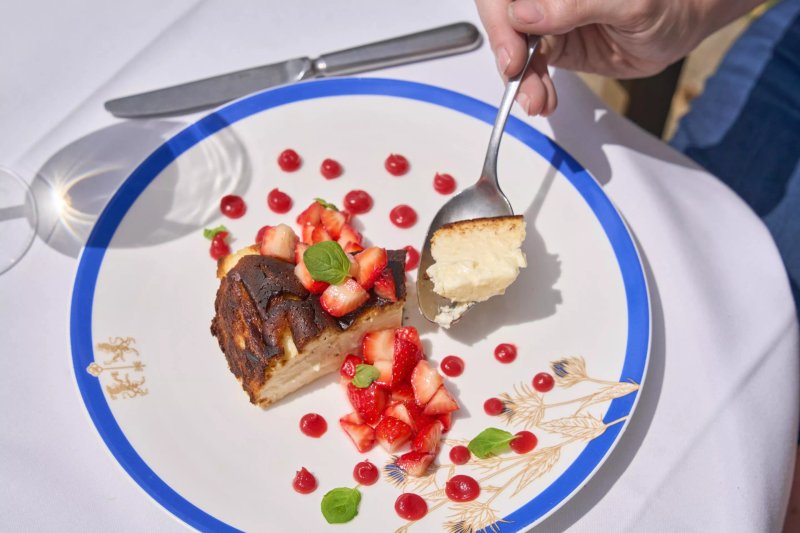 The Mitre Hotel Hampton Court