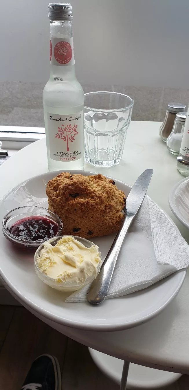 Fintons Cafe & Bakehouse
