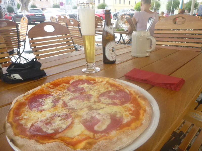 Restaurant & Pizzeria zum Tor