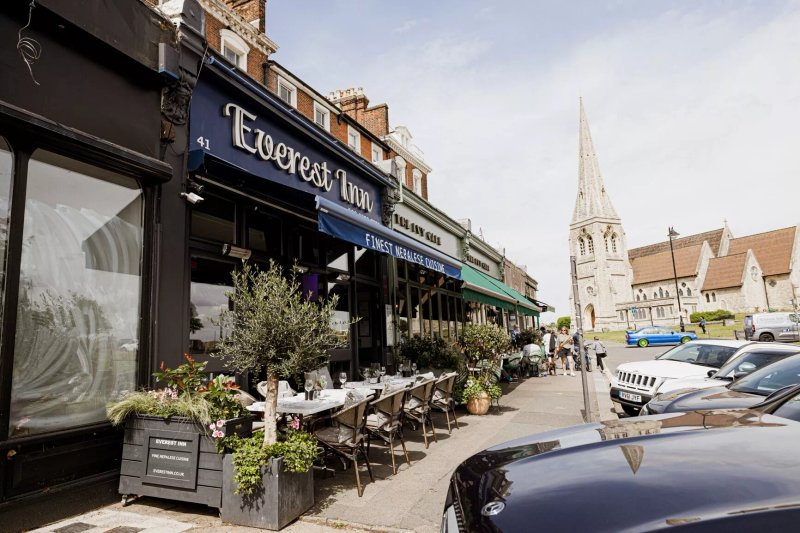 Everest Inn - Blackheath Village